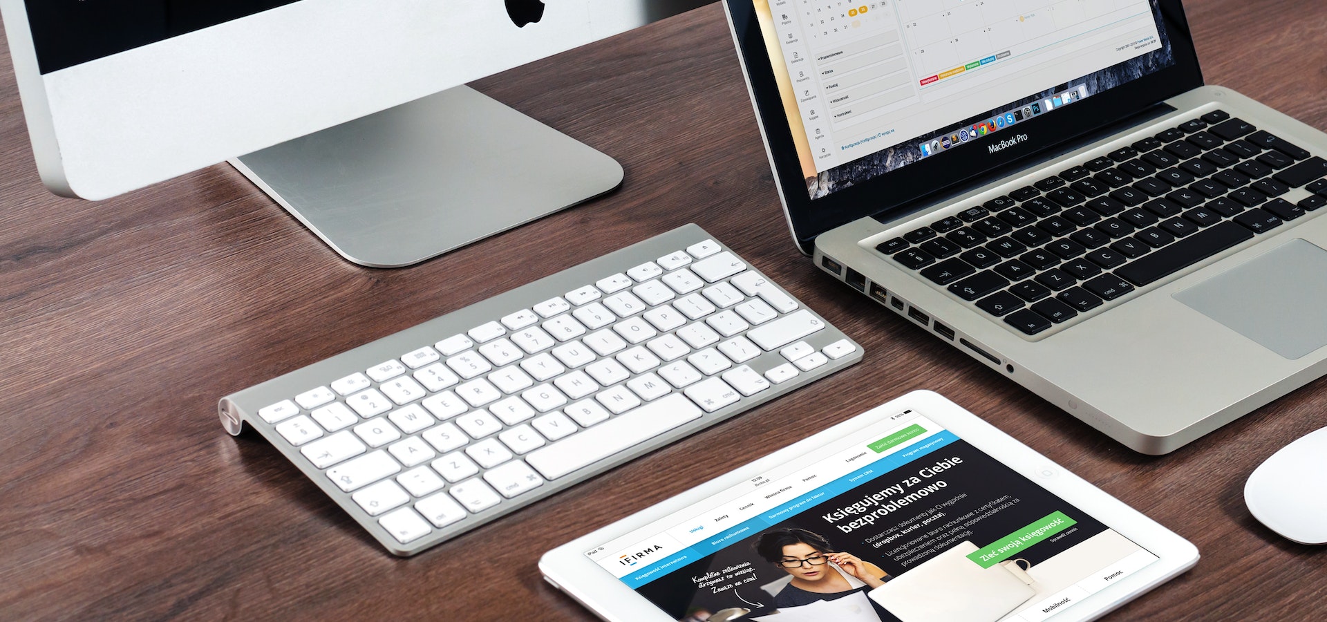 網站(zhàn)開(kāi)發、推廣，小(xiǎo)程序、短(duǎn)視(shì)頻(pín)運營